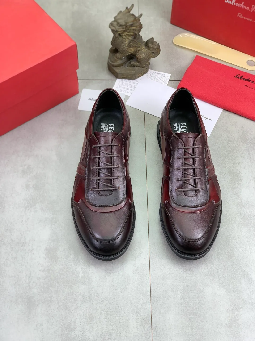 Men's Men's Shoes P560💰[New Style] Water-dyed Niuli 🆘[Salvatore Ferragamo] Ferragamo's latest casual business leather shoes for men! Listed simultaneously! The fabric is made of specially imported original calfskin, the lining is made of imported water-dyed cowhide, and the original combination outsole is absolutely luxurious and leads the fashion trend. Matching code: 39-44 (45 customized) 5️⃣ colors available